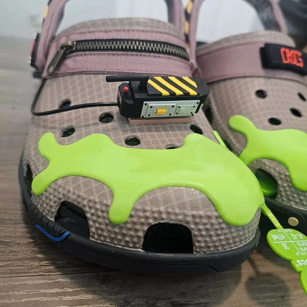 Crocs Ghostbusters Classic Clog Mens Sz 8 Brown Glow in the Dark Noise Maker